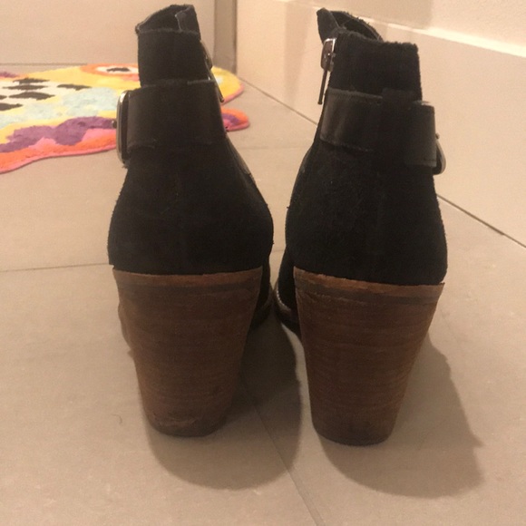 Dolce Vita Booties - Picture 3 of 5